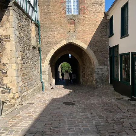 Joy Nyaraló Bourseville